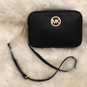 Michael Kors Fulton Crossbody